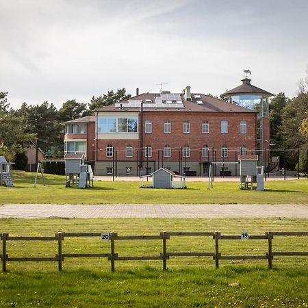 Roze Village Jurnieka Ligzda Perkone Bagian luar foto
