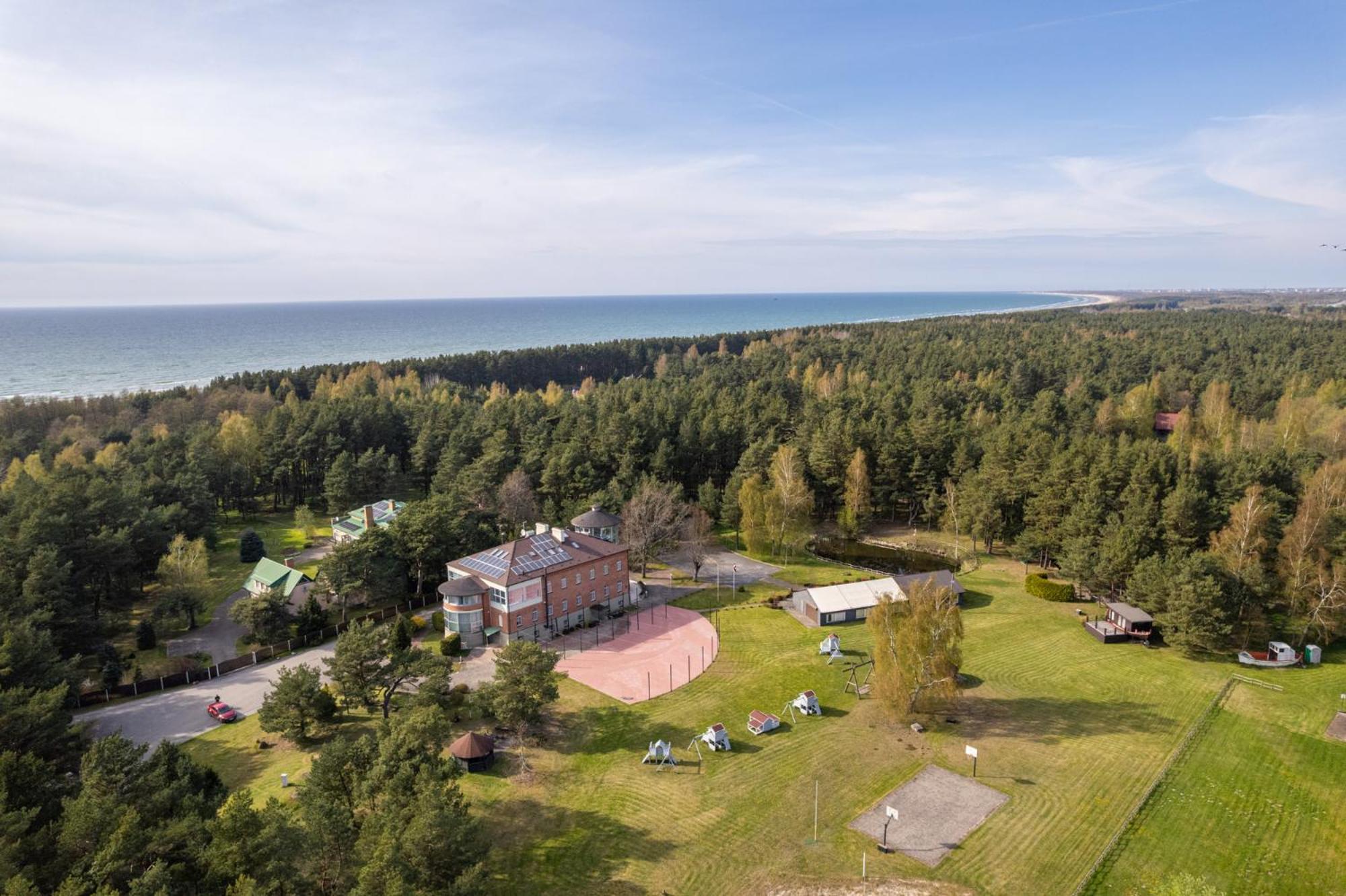 Roze Village Jurnieka Ligzda Perkone Bagian luar foto